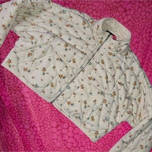 Forever 21 Floral Puffer Jacket - Cream